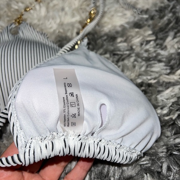 White and Gold Chain 2 Piece Bathing Suit - Picture 4 of 6